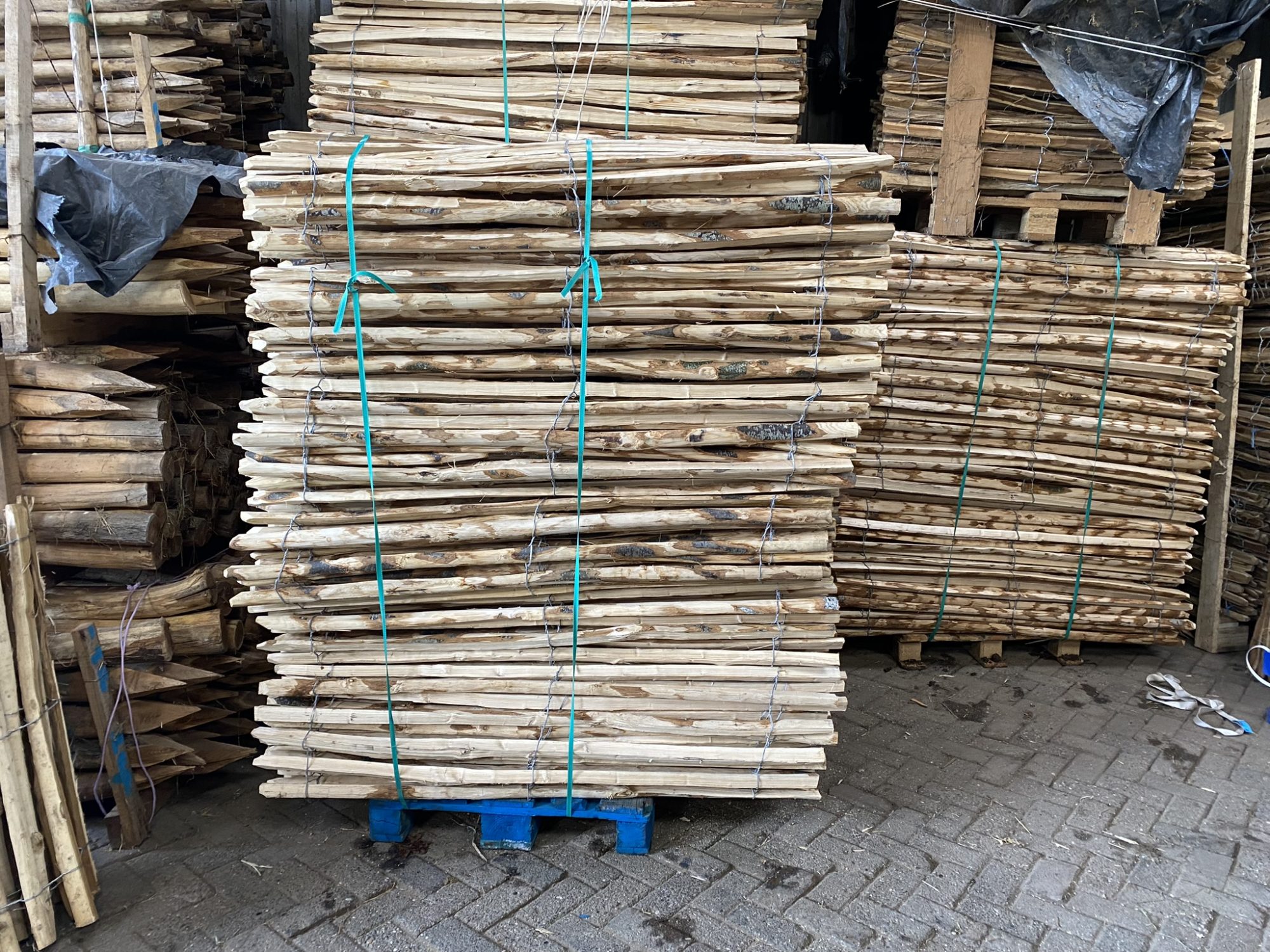 Kastanje hekwerk 150 cm