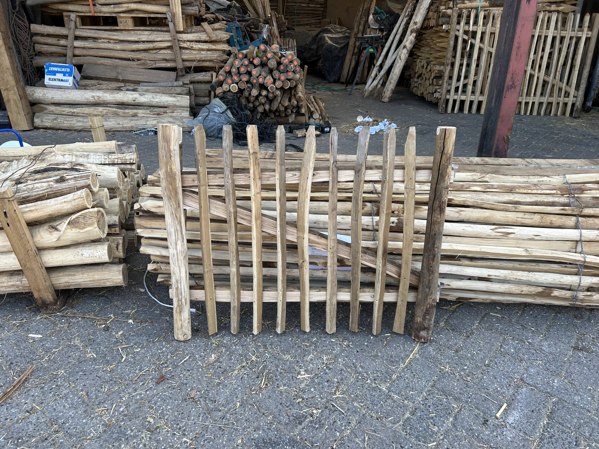 Kastanje tuinpoort 80 cm